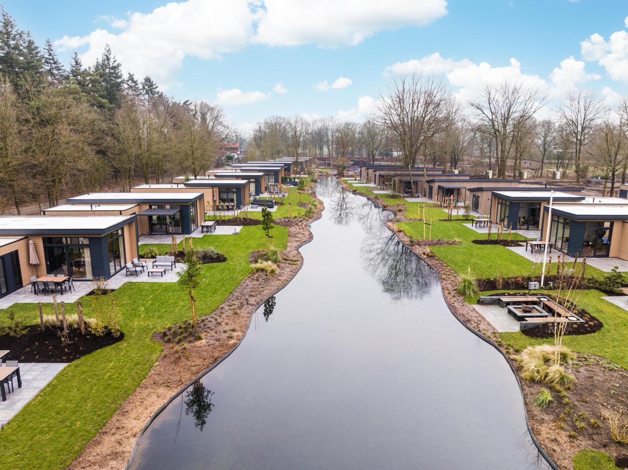 Veluwepark De Bosgraaf | Comfort Met Hottub Lieren Bagian luar foto