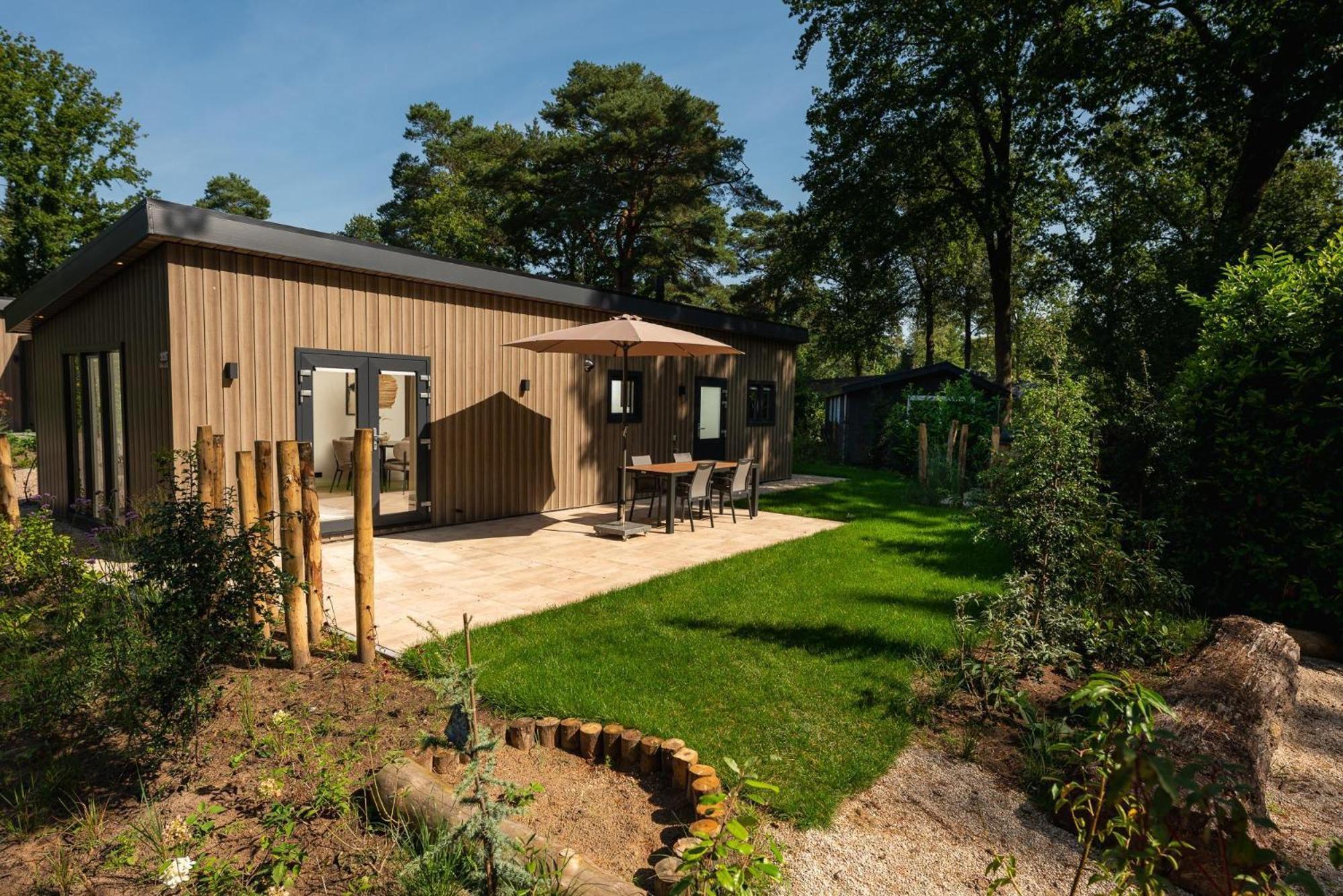 Veluwepark De Bosgraaf | Comfort Met Hottub Lieren Ruang foto