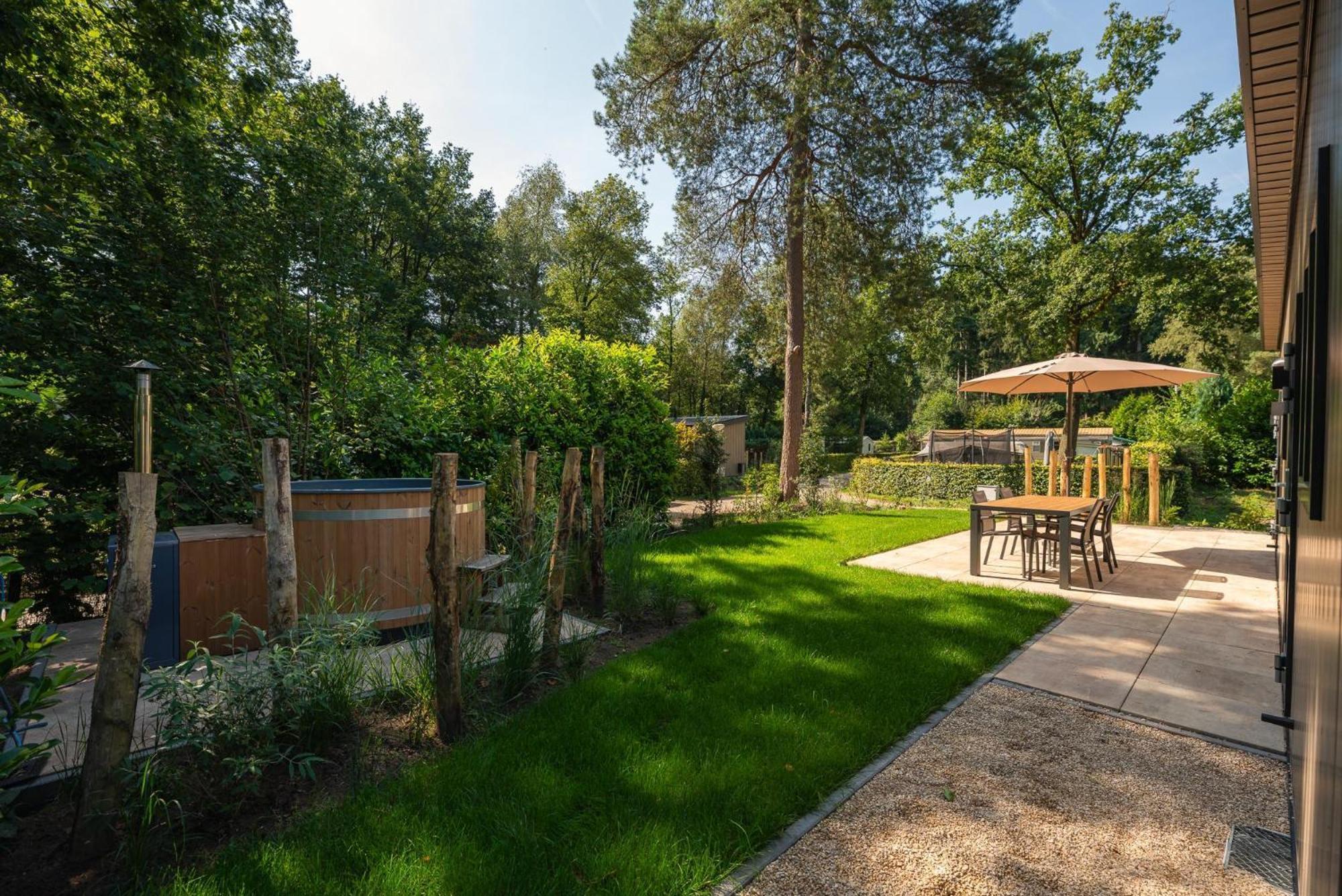 Veluwepark De Bosgraaf | Comfort Met Hottub Lieren Ruang foto