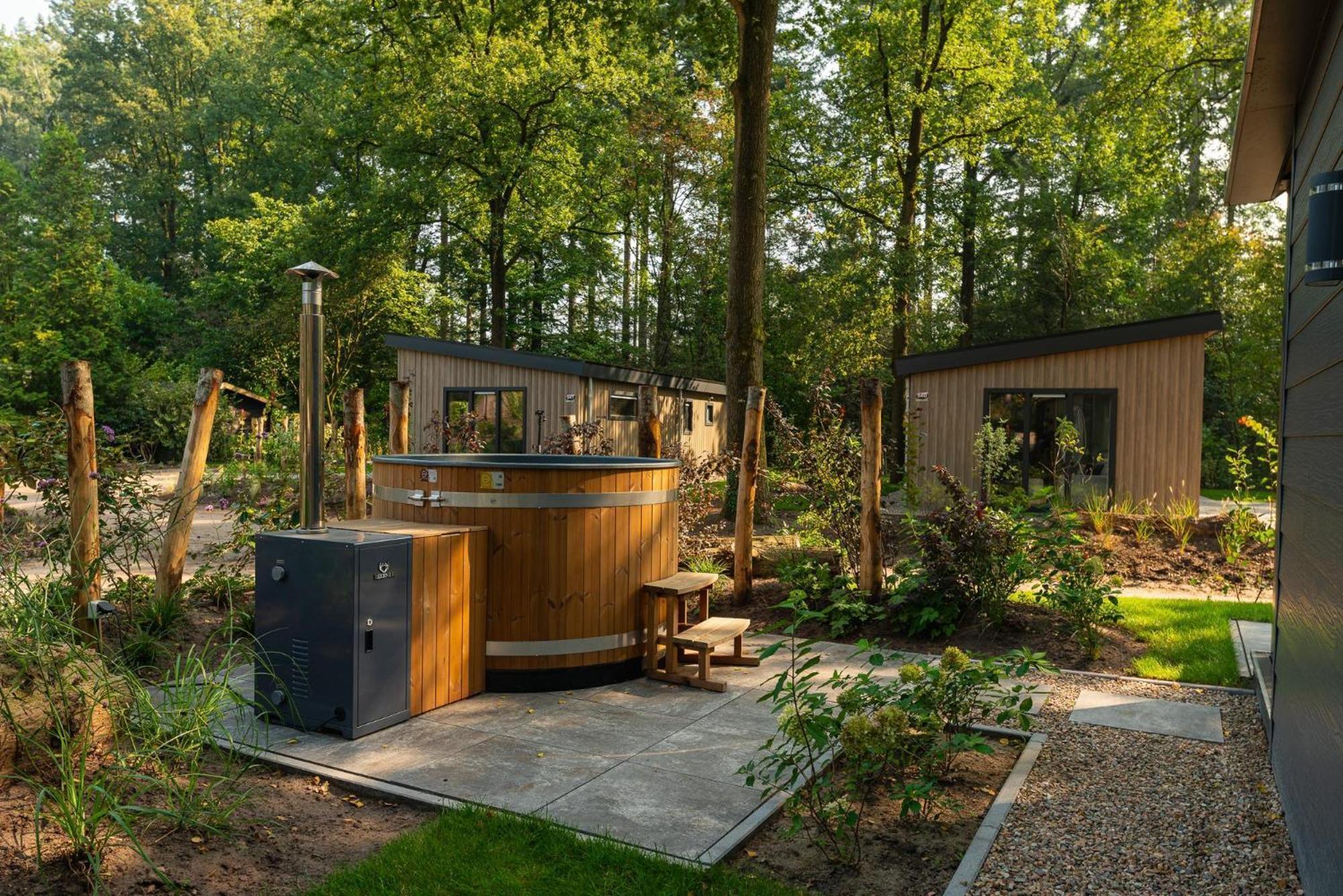 Veluwepark De Bosgraaf | Comfort Met Hottub Lieren Bagian luar foto