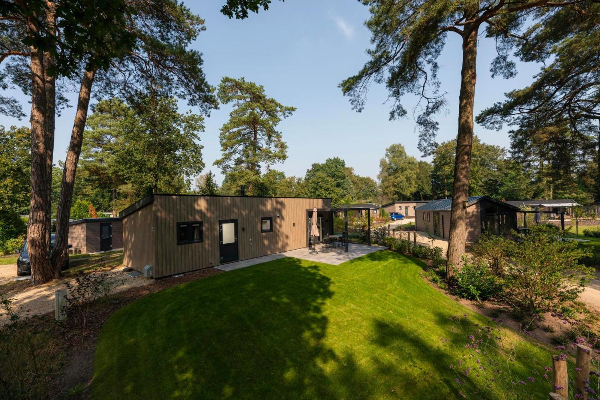 Veluwepark De Bosgraaf | Comfort Met Hottub Lieren Bagian luar foto