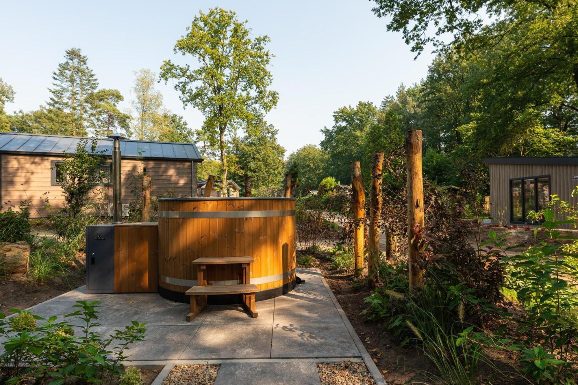 Veluwepark De Bosgraaf | Comfort Met Hottub Lieren Bagian luar foto